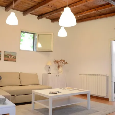 Sterlizia Villa *
